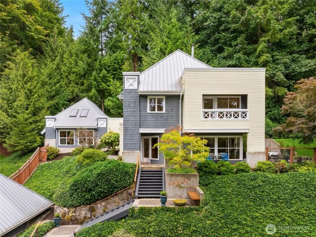 Property photo for 8027 Ne Hidden Cove Road, Bainbridge Island