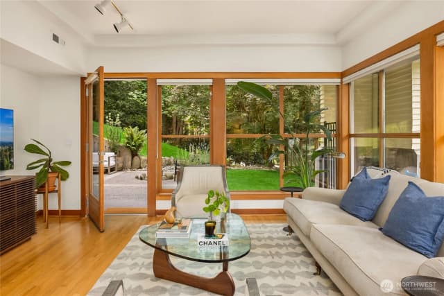 Property photo for 8027 Ne Hidden Cove Road, Bainbridge Island photo 4