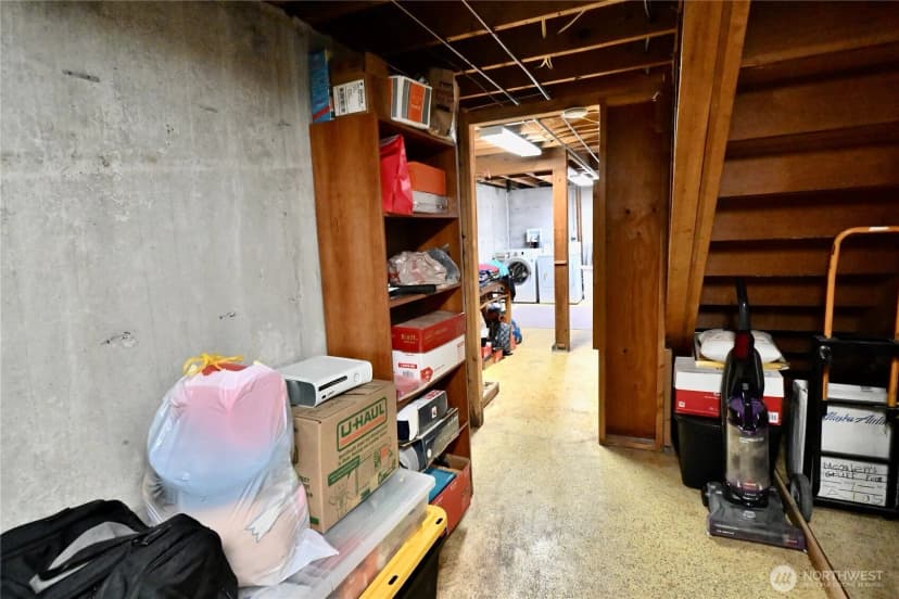 Property photo for 9417 S 38th Street, Seattle photo 15