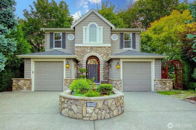 Property photo for 11928 158th Ave Ne, Redmond