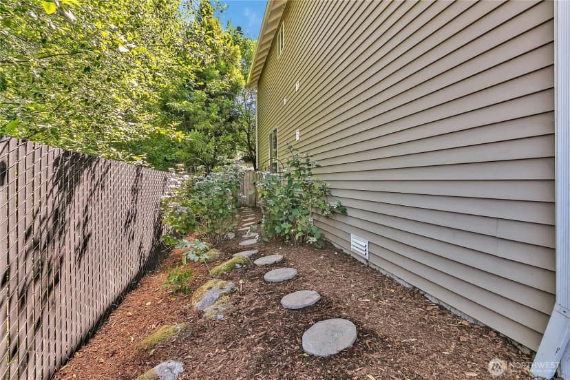 Property photo for 2909 58th Avenue E, Fife photo 35