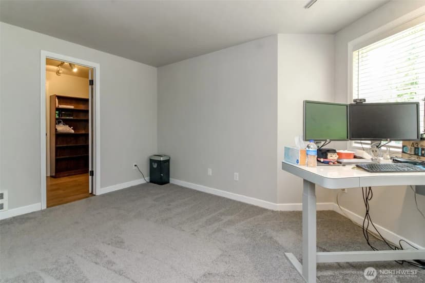 Property photo for 15816 Lindsay Road Se, Yelm photo 18