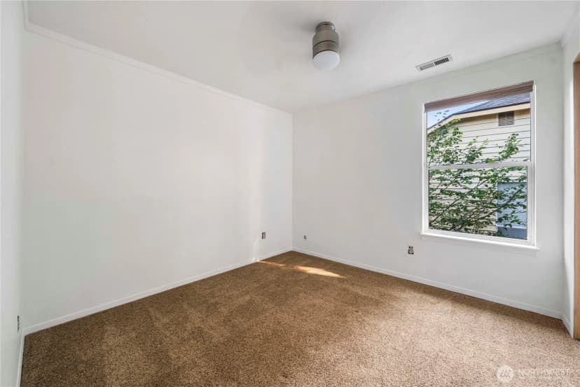 Property photo for 22227 126th Place Se, Kent photo 7