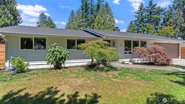 Property photo for 1325 123rd Place Se, Everett