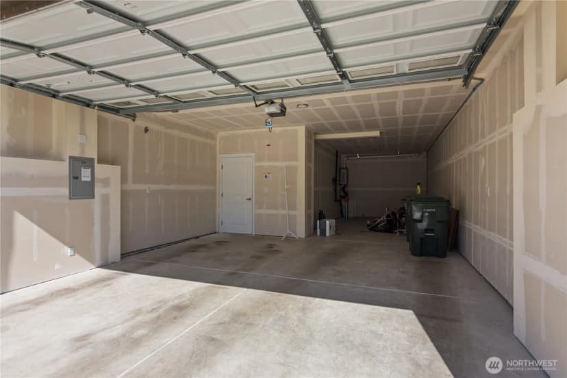Property photo for 1033 105th Avenue Ct E, Edgewood photo 30
