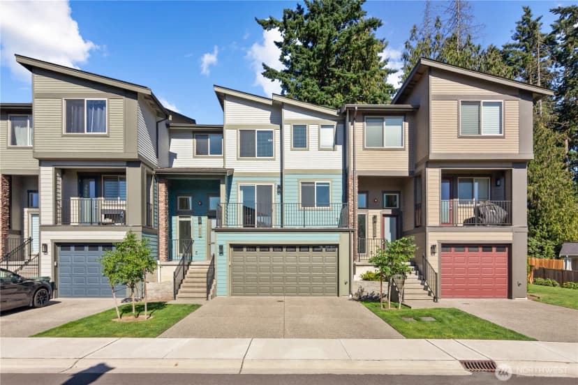 Property photo for 1033 105th Avenue Ct E, Edgewood