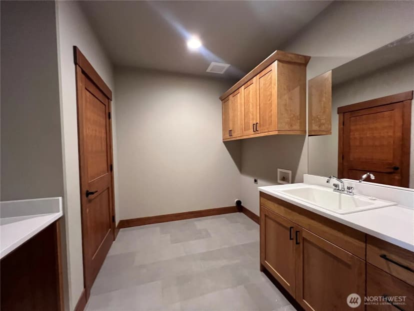 Property photo for 3777 Lucy Lane, Wenatchee photo 27