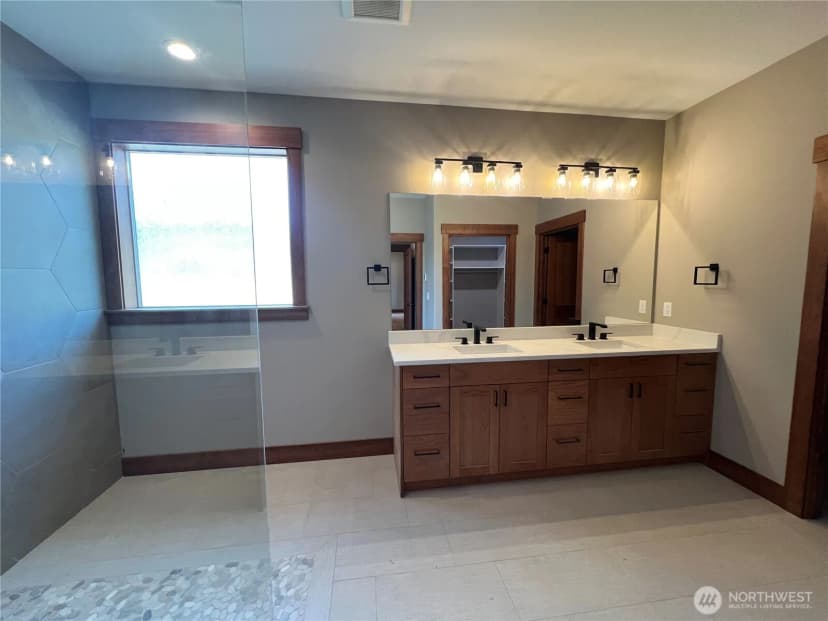 Property photo for 3777 Lucy Lane, Wenatchee photo 30