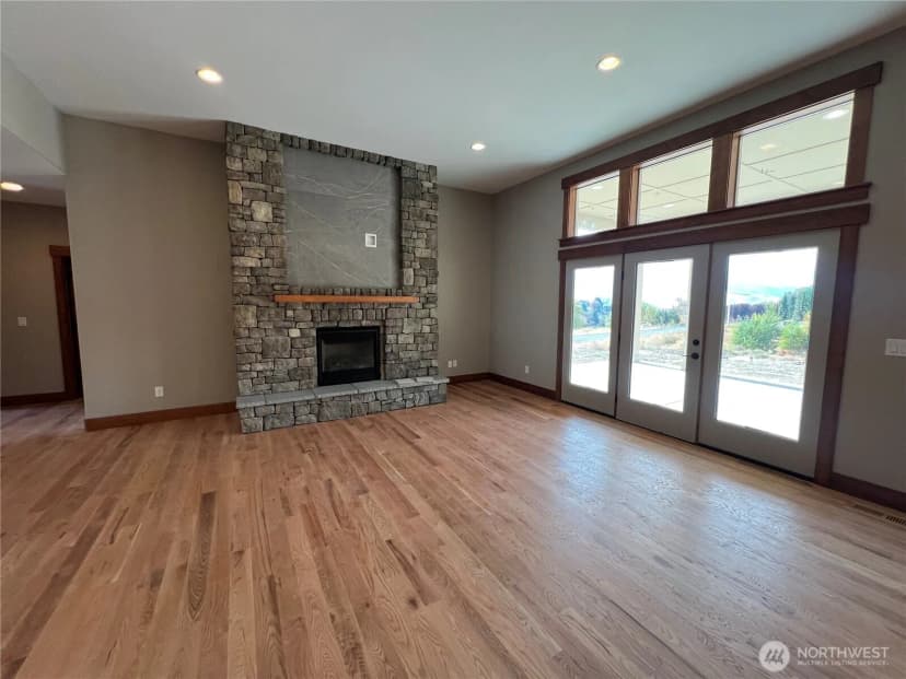 Property photo for 3777 Lucy Lane, Wenatchee photo 15