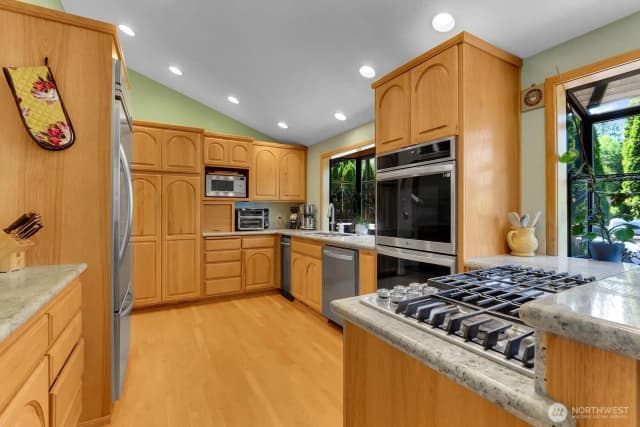 Property photo for 8 143rd Street Sw, Lynnwood photo 4