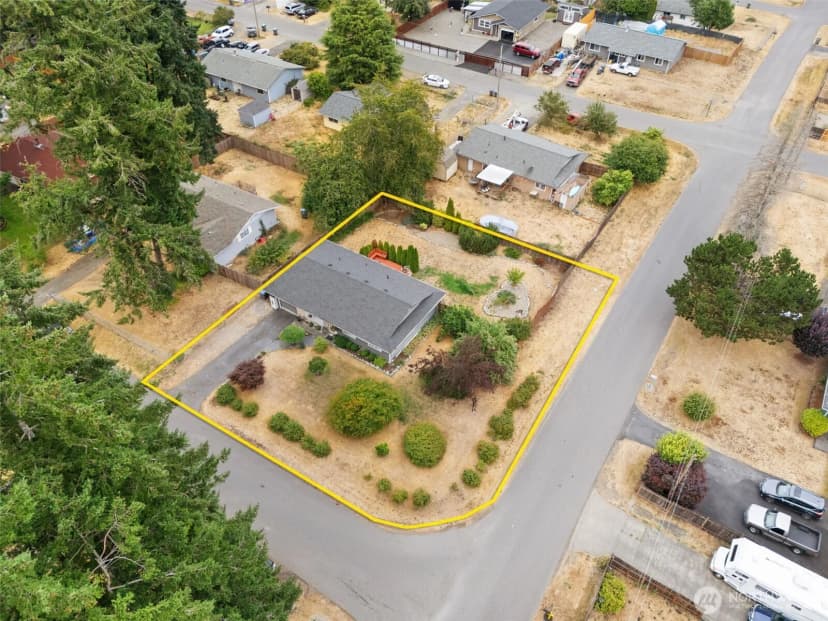 Property photo for 11525 Butler Avenue Sw, Port Orchard photo 2