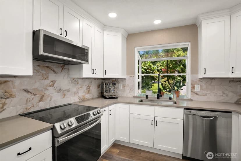 Property photo for 25431 213th Avenue Se #42, Maple Valley photo 8