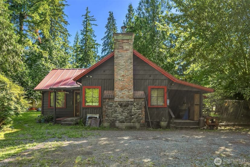 Property photo for 44641 Se 71st Street, Snoqualmie photo 2