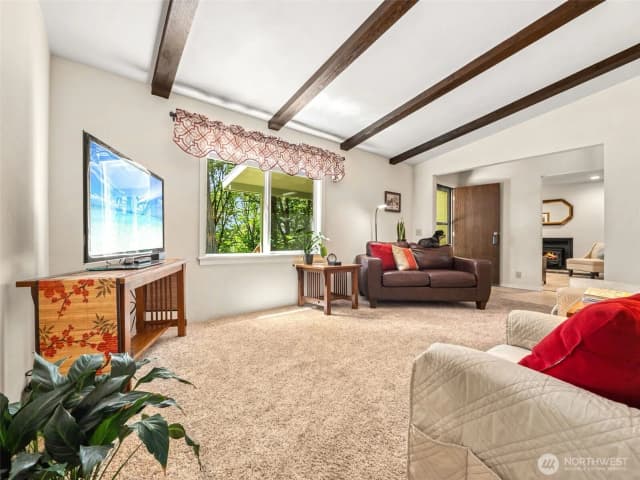 Property photo for 15350 Se May Valley Road, Renton photo 2