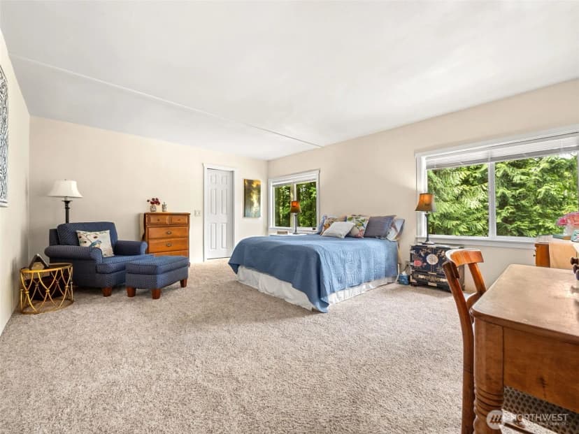 Property photo for 15350 Se May Valley Road, Renton photo 12