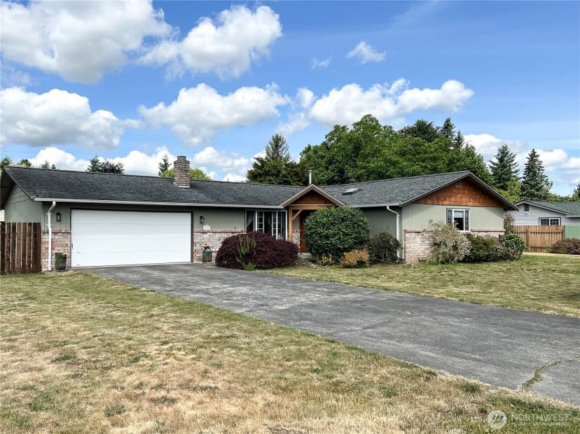 Property photo for 6753 La Monte Drive, Lynden