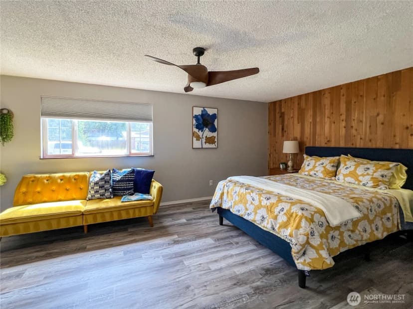 Property photo for 6753 La Monte Drive, Lynden photo 11