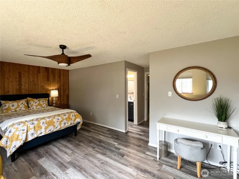 Property photo for 6753 La Monte Drive, Lynden photo 15
