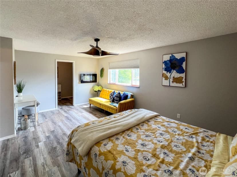 Property photo for 6753 La Monte Drive, Lynden photo 14