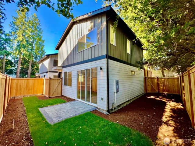 Property photo for 9019 Dibble Avenue Nw #b, Seattle