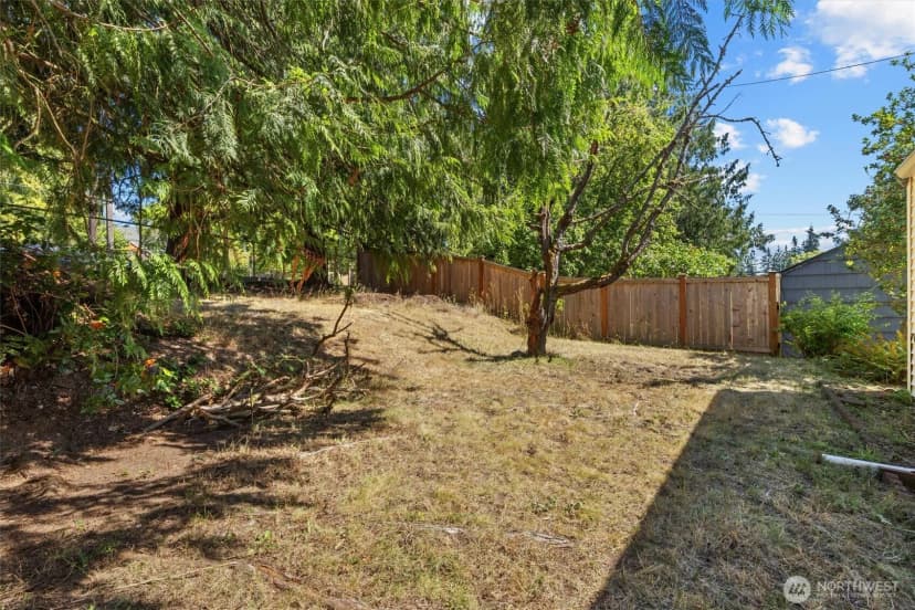 Property photo for 17030 14th Avenue Ne, Shoreline photo 29