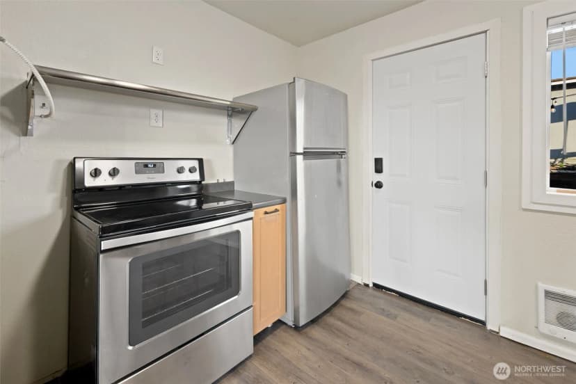 Property photo for 2036 E Morton Street, Tacoma photo 12