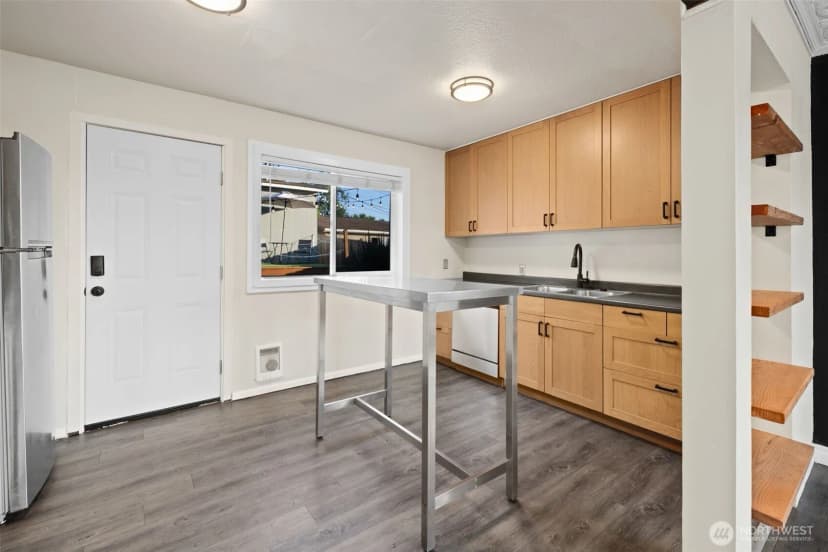 Property photo for 2036 E Morton Street, Tacoma photo 10