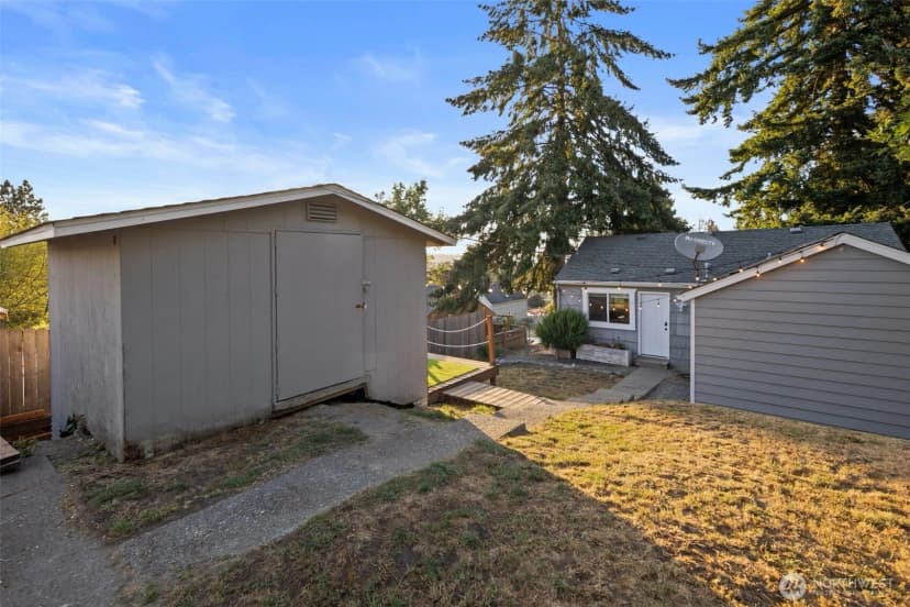 Property photo for 2036 E Morton Street, Tacoma photo 26