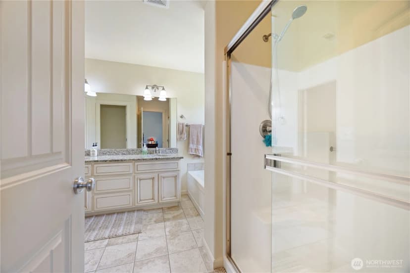 Property photo for 1015 Sunny Brooke Lane, Chelan photo 7