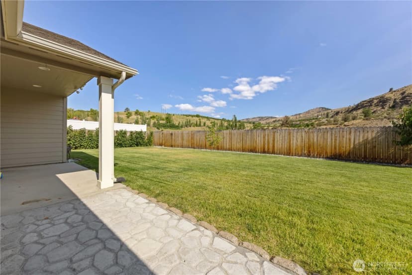 Property photo for 1015 Sunny Brooke Lane, Chelan photo 17