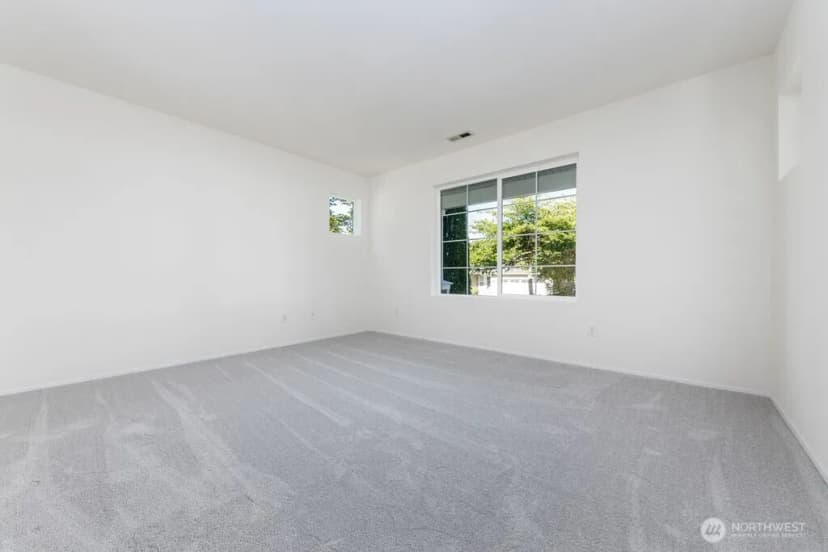 Property photo for 9419 Templeton Avenue Se, Snoqualmie photo 5