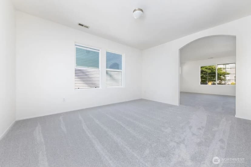 Property photo for 9419 Templeton Avenue Se, Snoqualmie photo 6