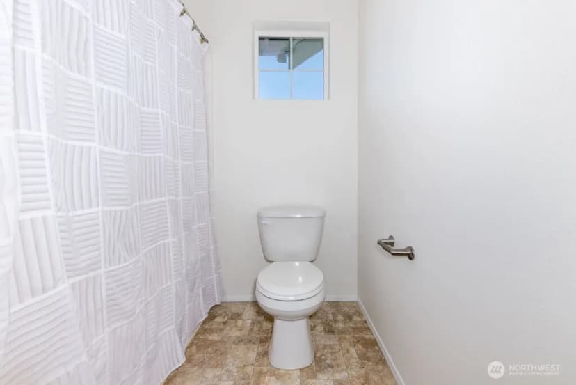 Property photo for 9419 Templeton Avenue Se, Snoqualmie photo 21