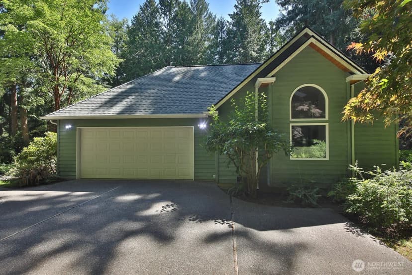 Property photo for 1098 Cedar Circle, Langley photo 26