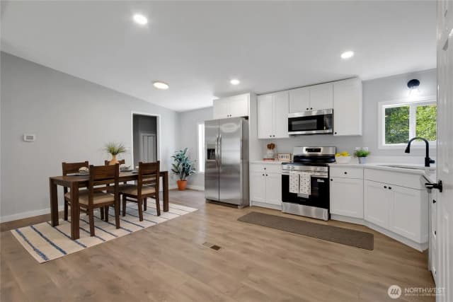 Property photo for 13018 225th Avenue E, Bonney Lake photo 4