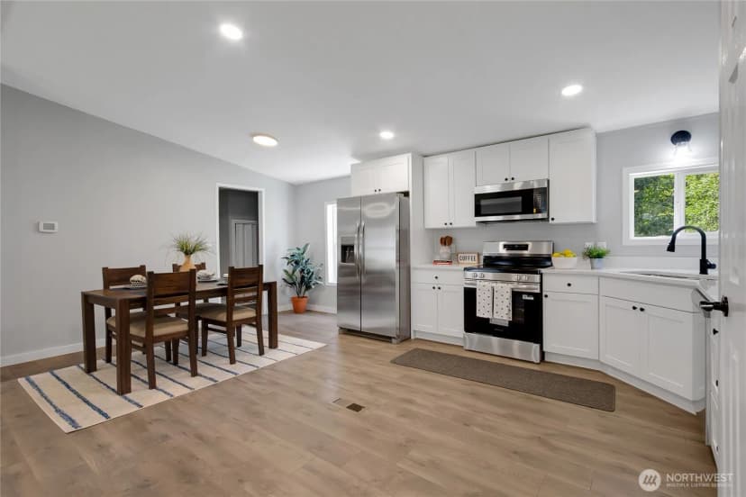Property photo for 13018 225th Avenue E, Bonney Lake photo 4
