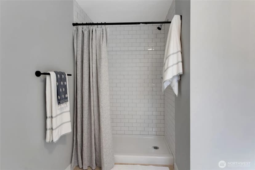 Property photo for 13018 225th Avenue E, Bonney Lake photo 17