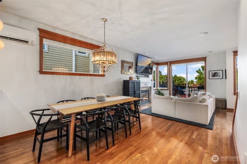 Property photo for 1609 California Avenue Sw #a, Seattle photo 7