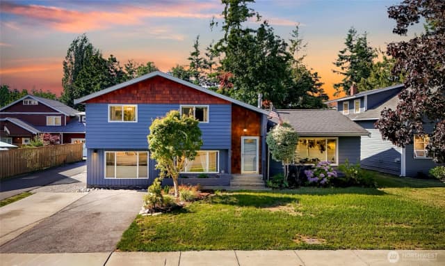 Property photo for 908 Glenning Street, Lynden