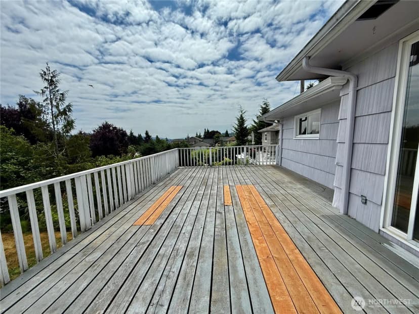 Property photo for 12 Scenic View Place, Longview photo 11