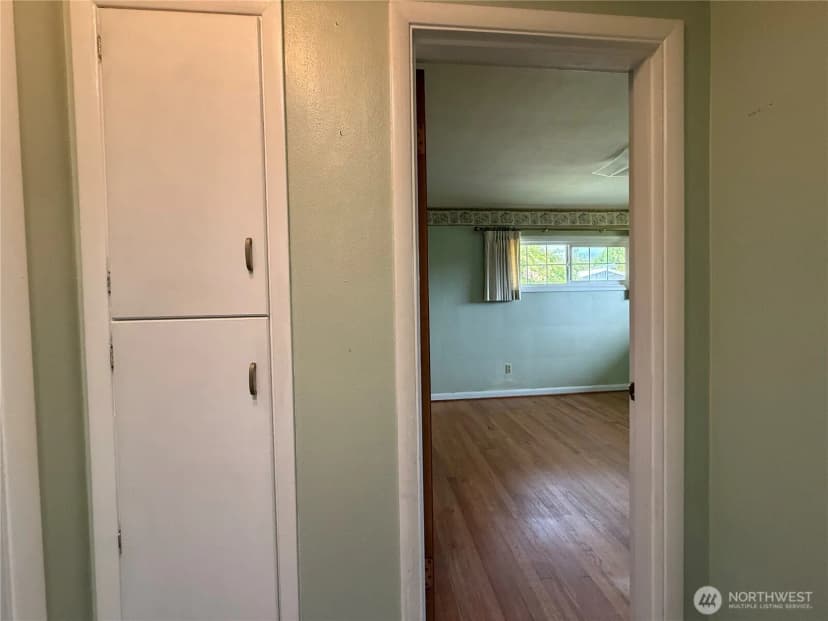 Property photo for 12 Scenic View Place, Longview photo 21