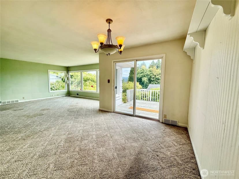 Property photo for 12 Scenic View Place, Longview photo 8