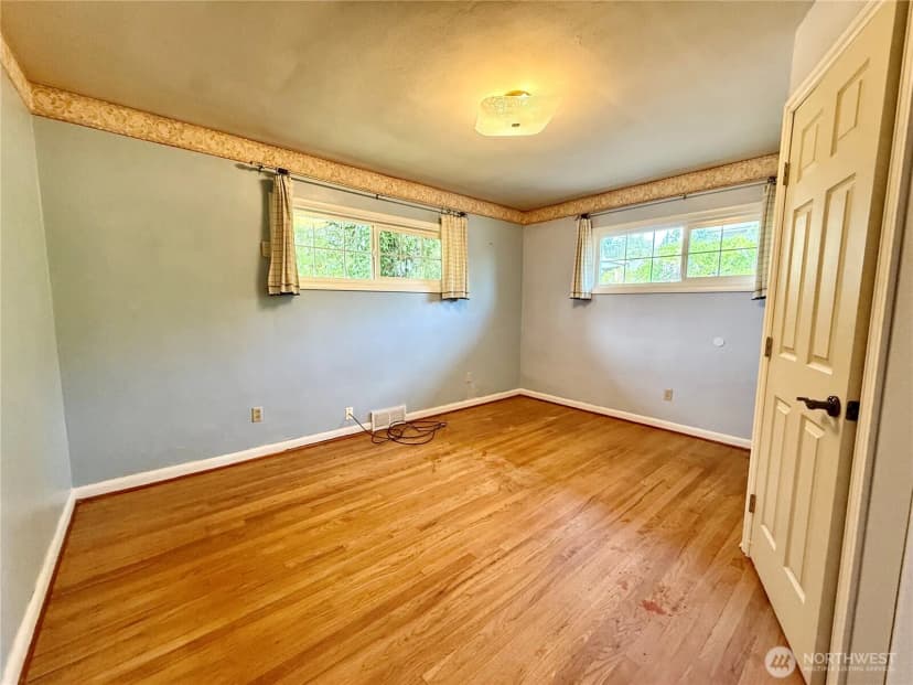 Property photo for 12 Scenic View Place, Longview photo 18