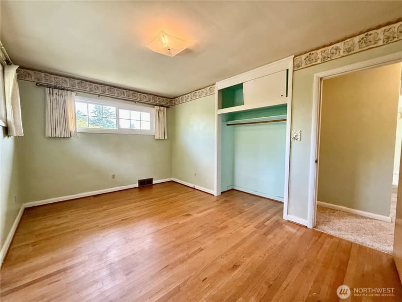 Property photo for 12 Scenic View Place, Longview photo 23