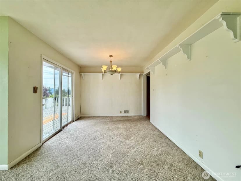 Property photo for 12 Scenic View Place, Longview photo 10