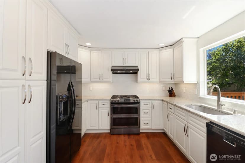 Property photo for 14609 Se 195th Place, Renton photo 6