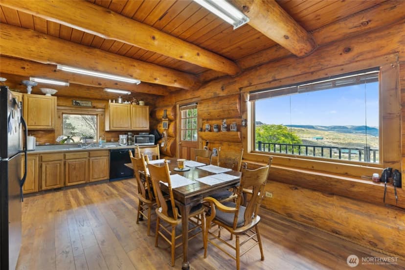 Property photo for 46575 Meadowlark Lane, Grand Coulee photo 14