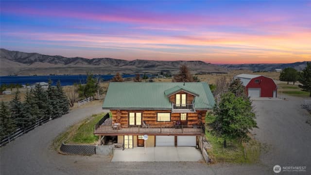 Property photo for 46575 Meadowlark Lane, Grand Coulee