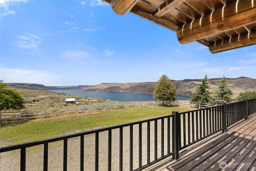 Property photo for 46575 Meadowlark Lane, Grand Coulee photo 36