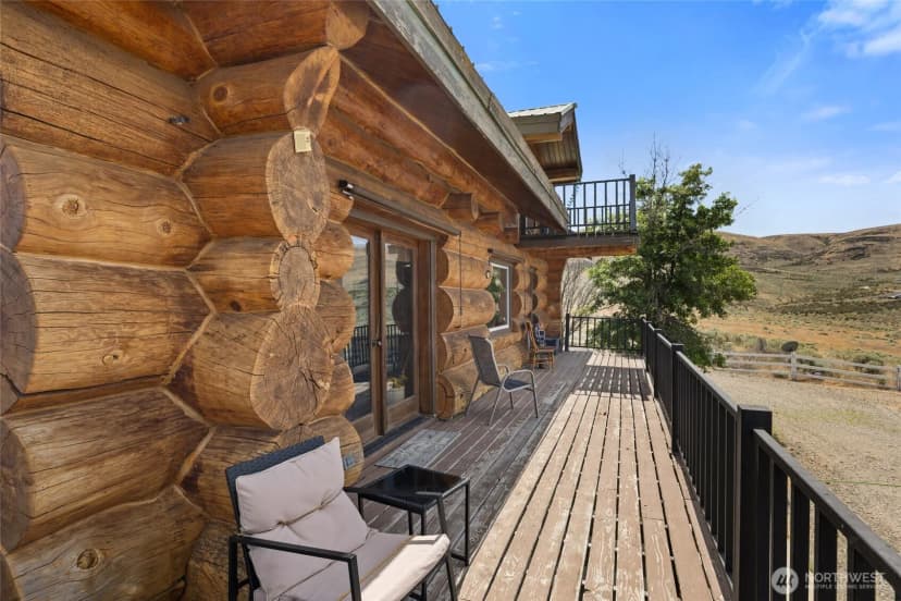 Property photo for 46575 Meadowlark Lane, Grand Coulee photo 35
